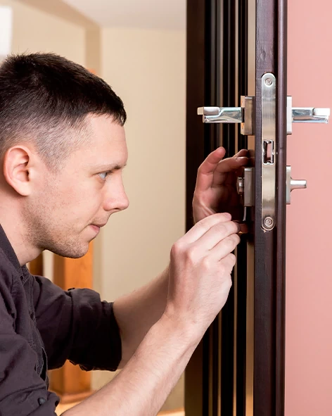 : Professional Locksmith For Commercial And Residential Locksmith Services in Santa Monica, CA