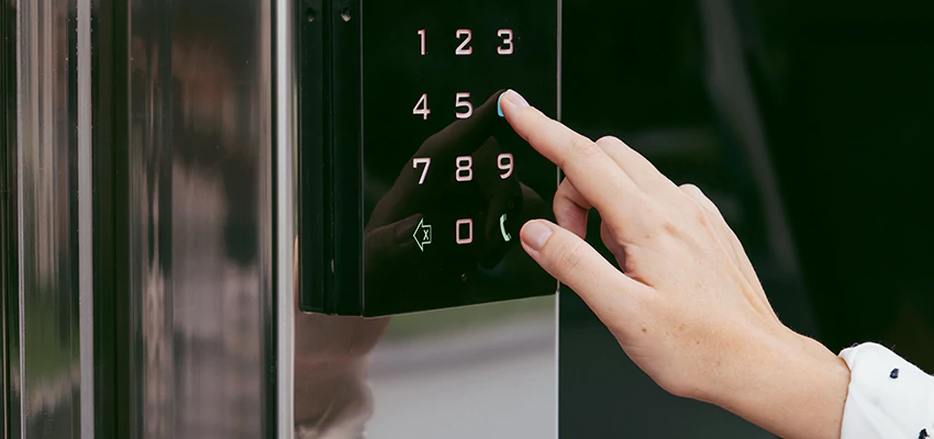 Property Management Locksmith For Lock Installation in Santa Monica, CA