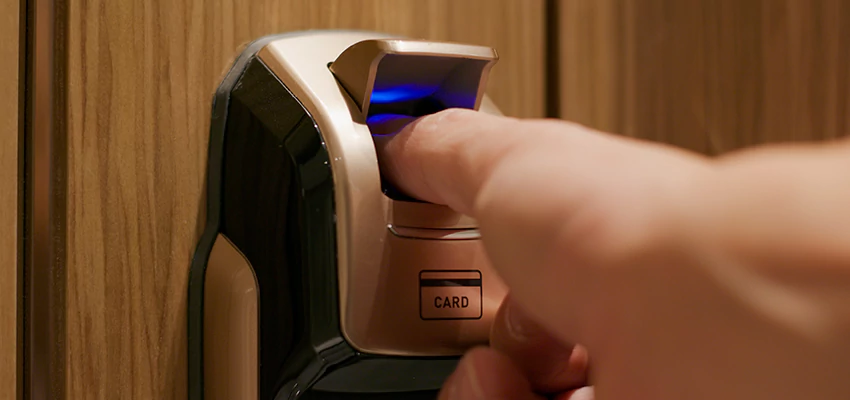 Locksmith Company For Window Lock Installation in Santa Monica, California